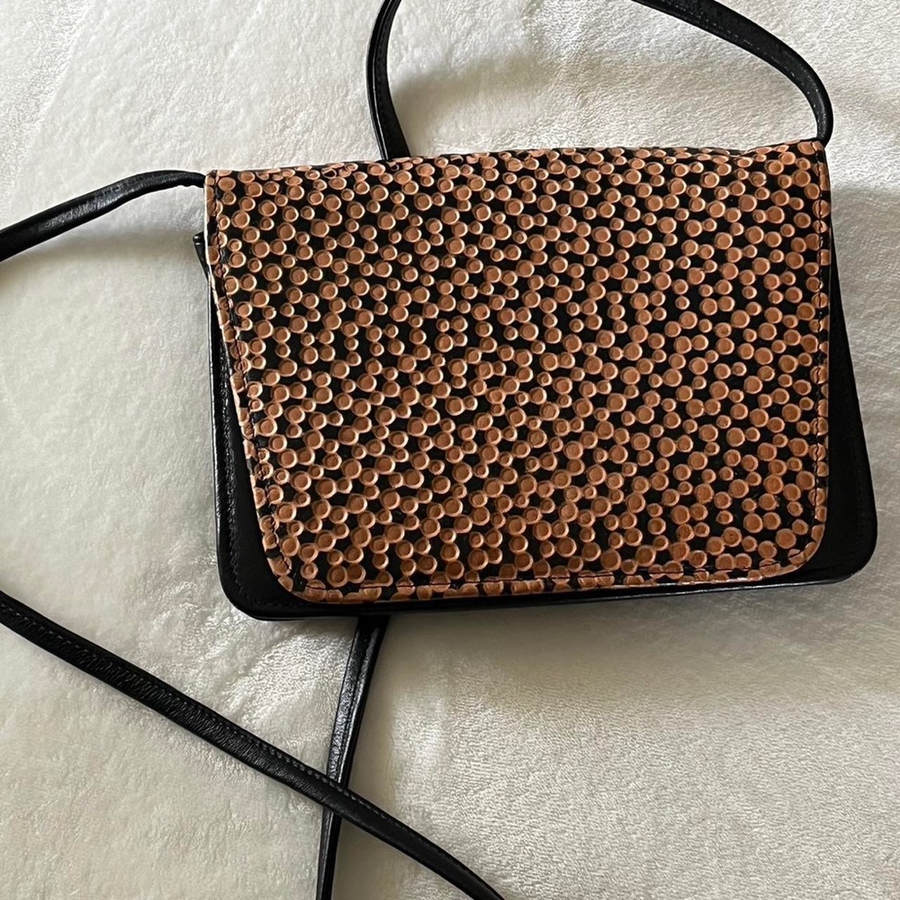❌ VINTAGE Leather Shoulder / Crossbody Bag ❌